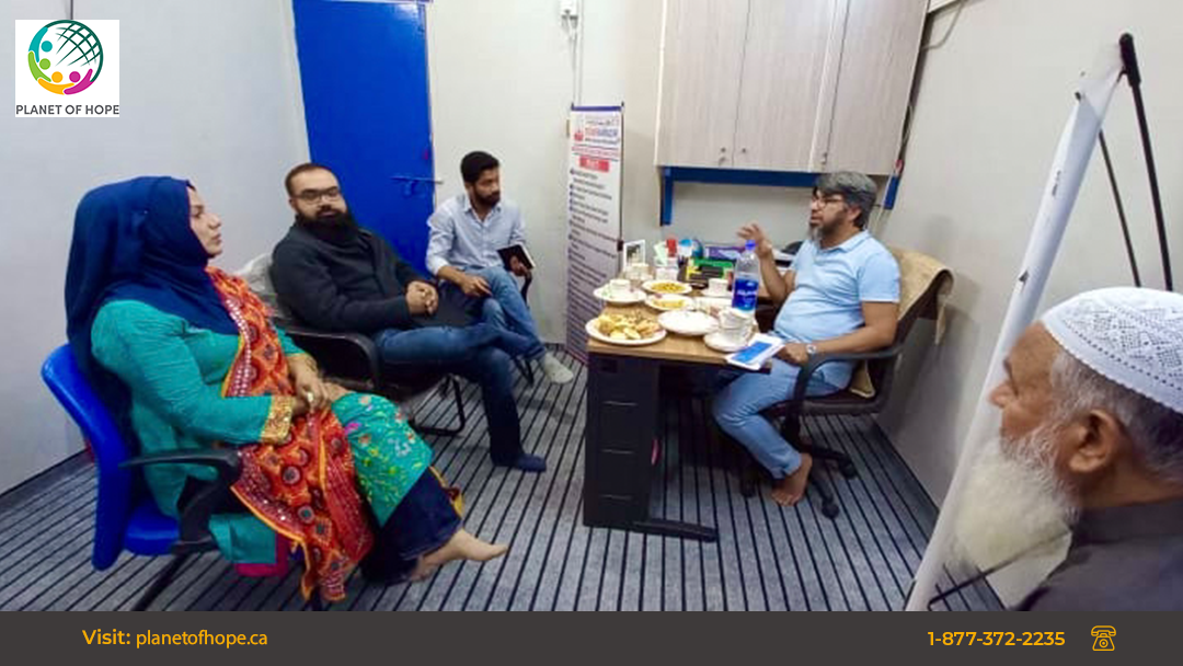 TeamKarachi-TeamPhoto-Meeting TeamKarachi-Visit